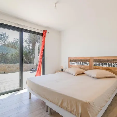 Lurenzu - Maison Pour 8 Avec Piscine Belgodère